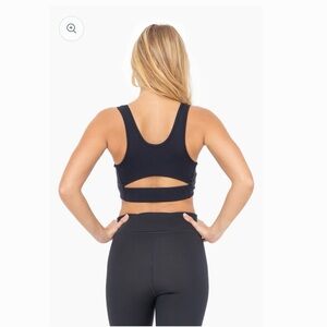 Mono B Cut-Out Sports Bra Size Medium